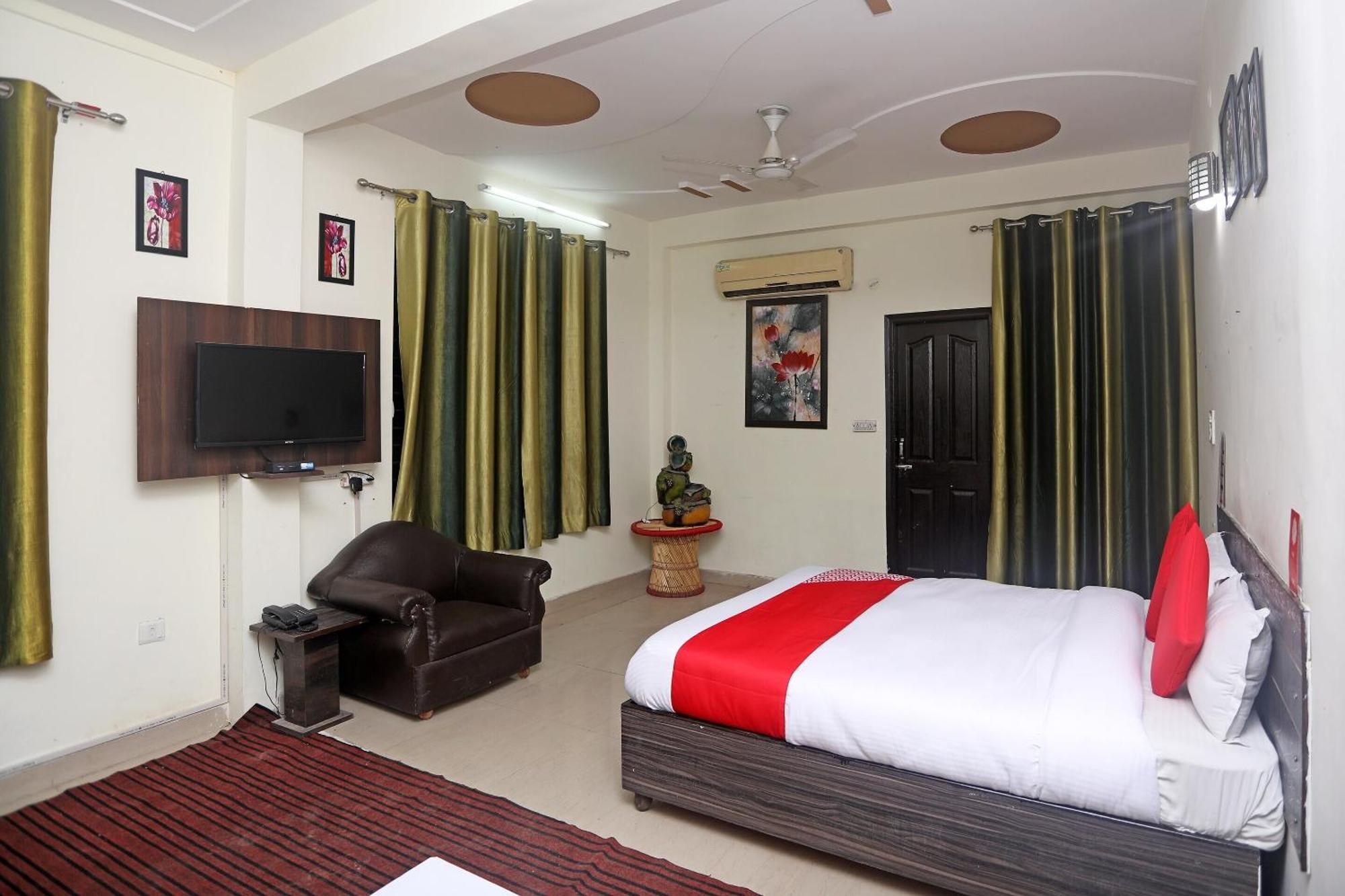 Collection O 19472 Highway Regency Hotell Anupnagar Eksteriør bilde